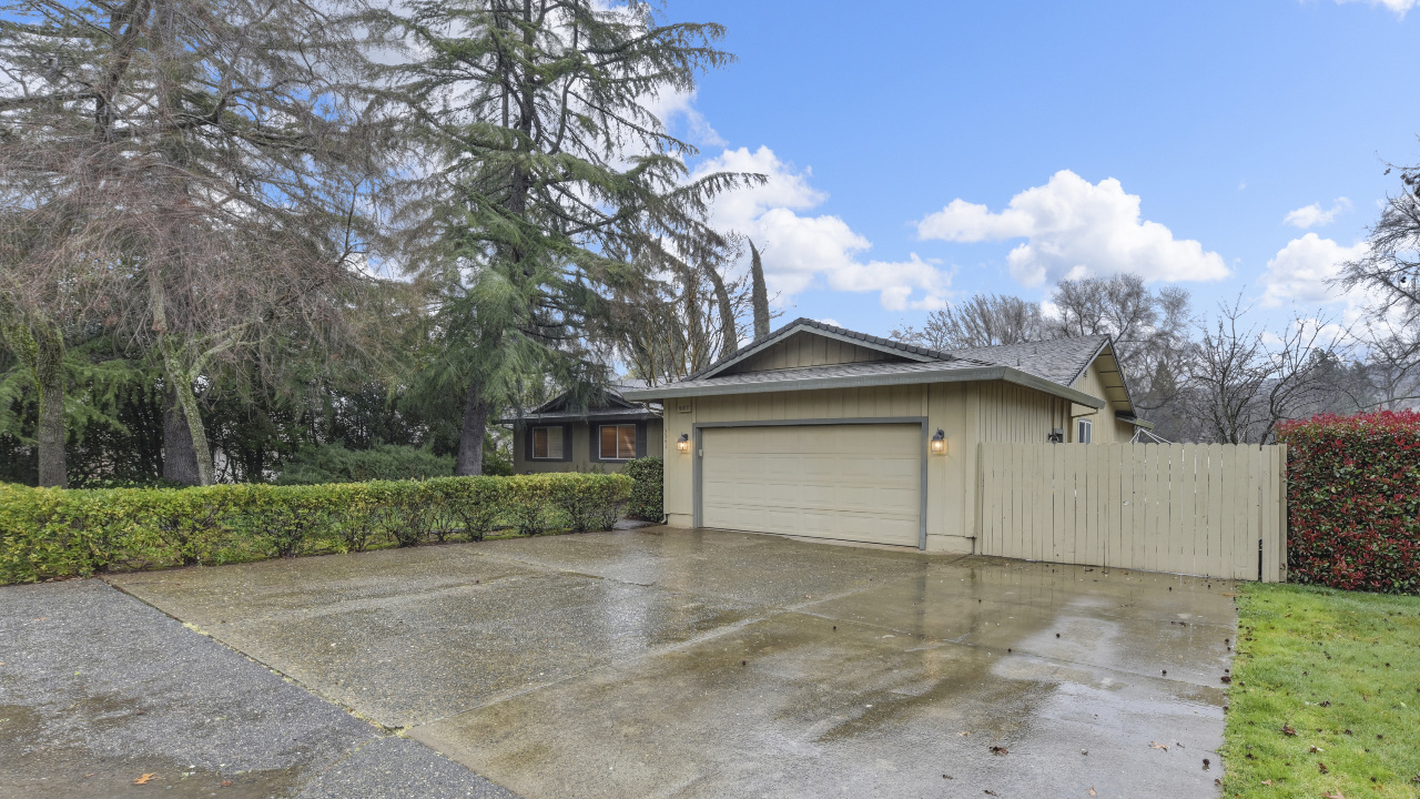 3341 Cambridge Road, Cameron Park, CA, 95682 Scene 1