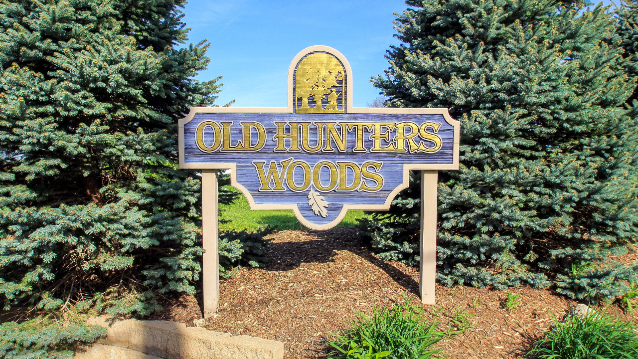 Old Hunters Woods Front Entrance