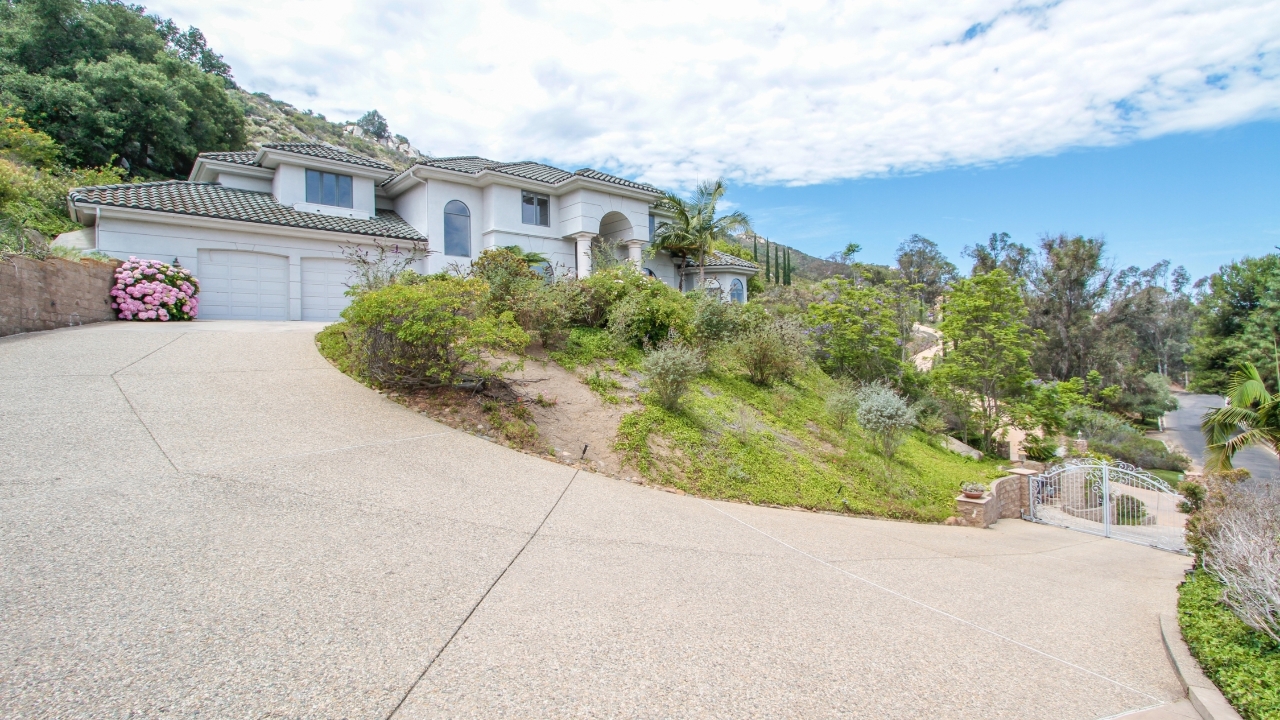 12890 Glen Circle Rd., Poway, CA, 92064 Scene 2