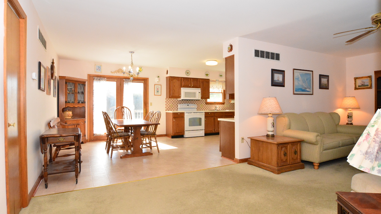 Foyer to Family Room