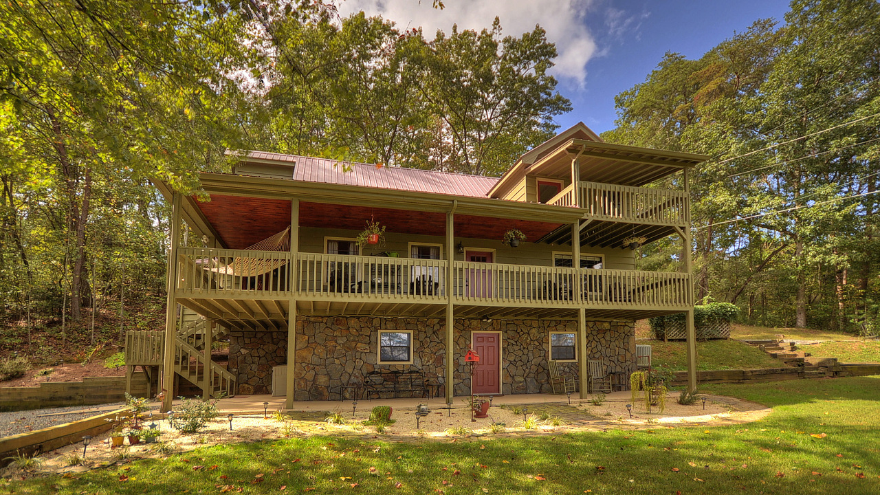 130 Pleasant Gap Lane, Ellijay, GA, 30540 Scene 2