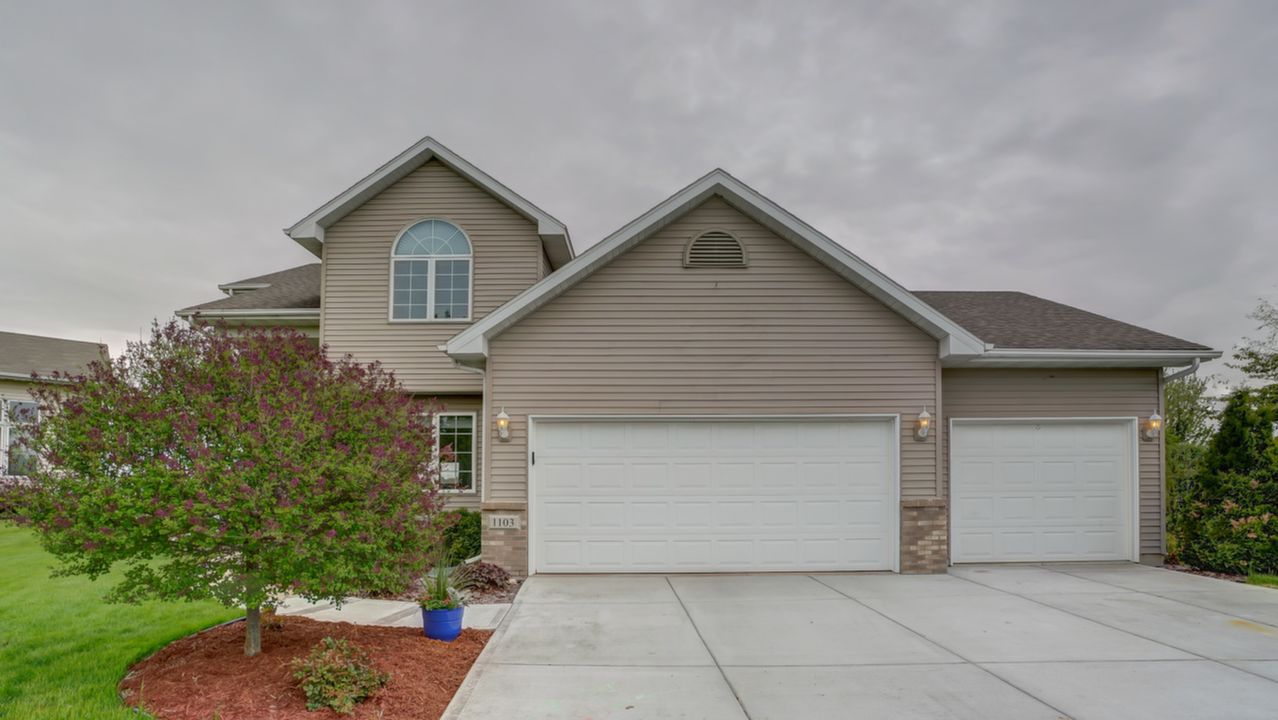 1103 Westminster Ct, Waunakee-53