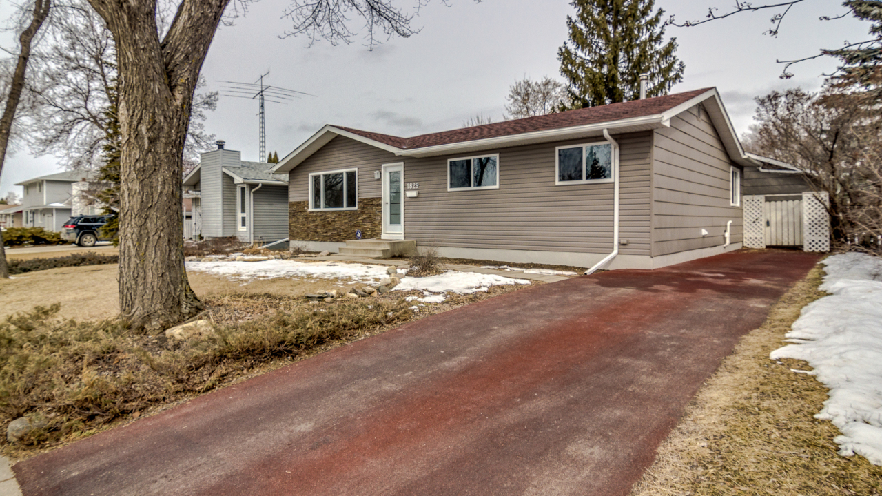 1829 Easthill, SK-101