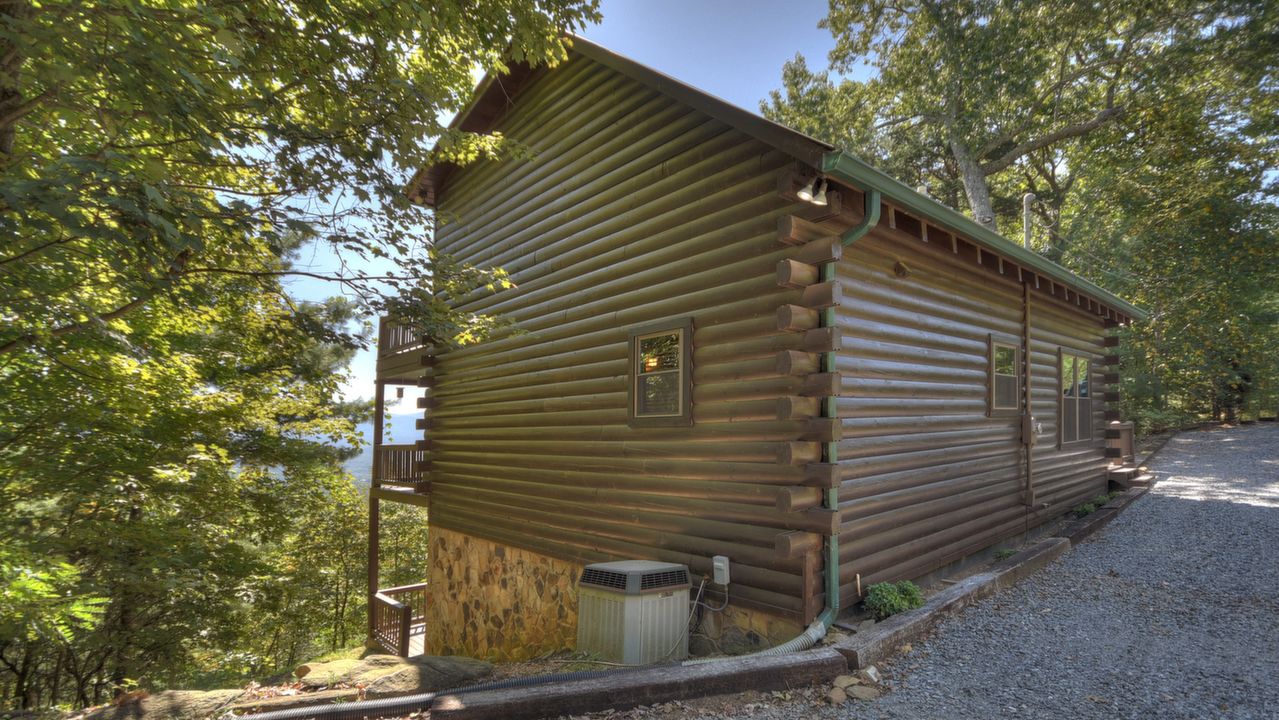 32 Little Amy Creek Trail, Ellijay, GA, 30540 Scene 3