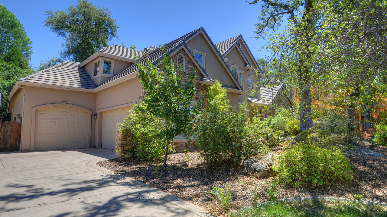 110 Hollyann Drive, Folsom, CA, 95630 Scene 3