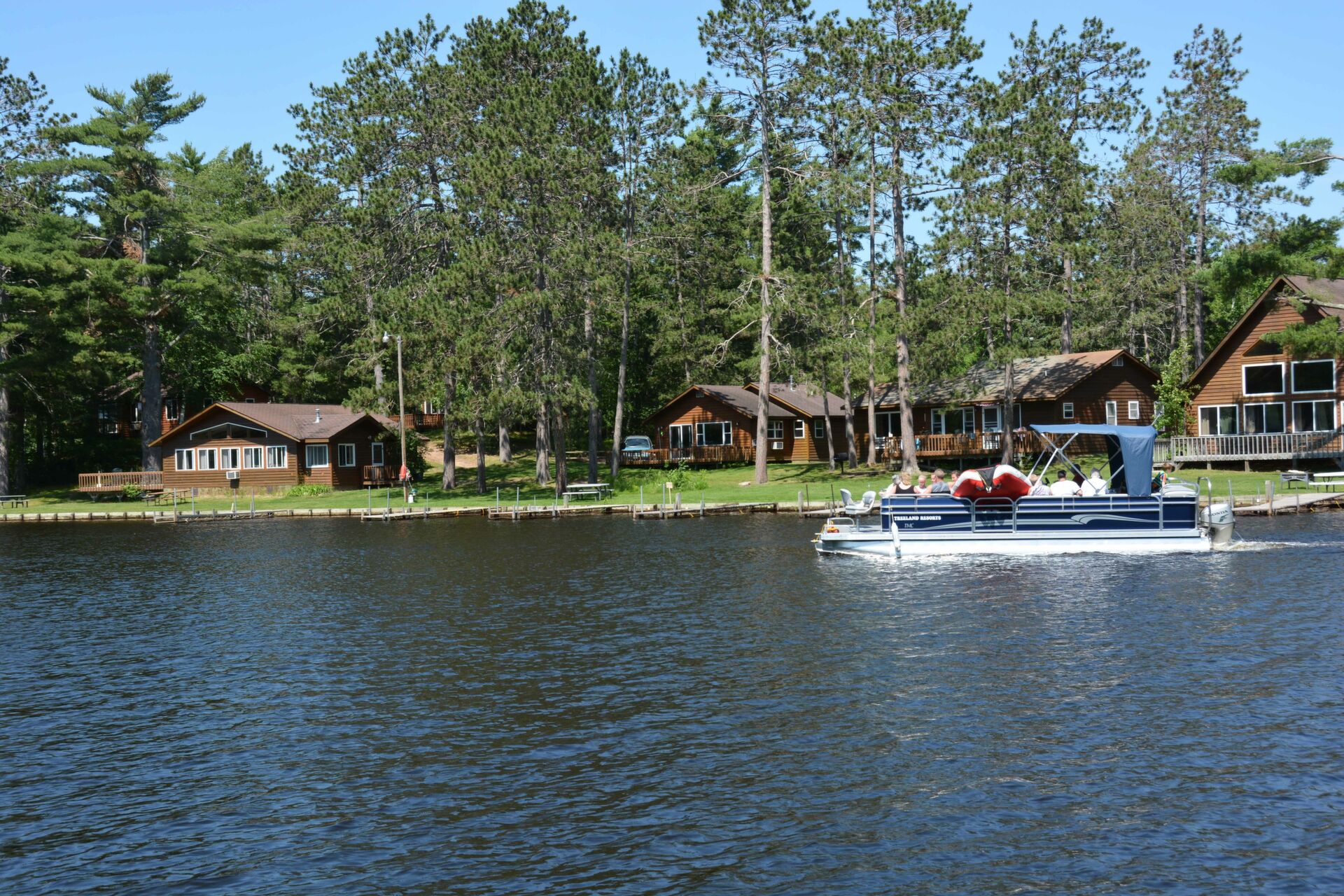 Treeland Resort on Chippewa Flowage Hayward WI Cabin Rentals