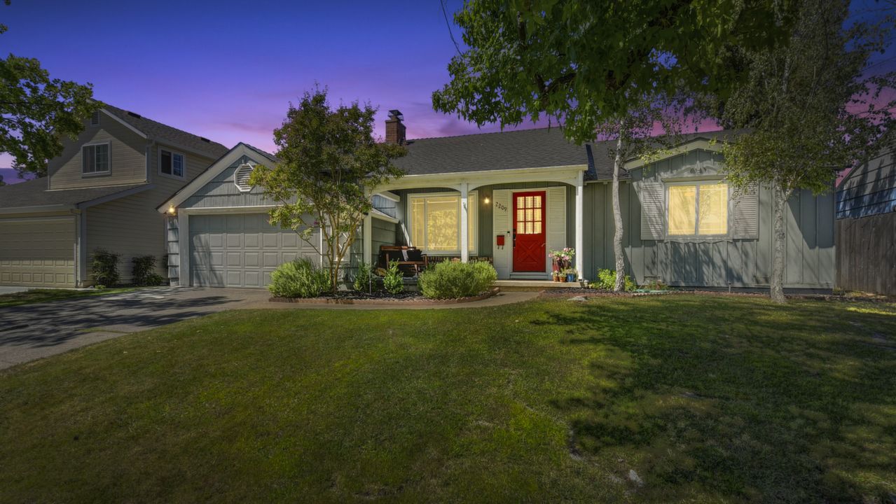 2209 Landon Ln, Sacramento, CA, 95825 Scene 1