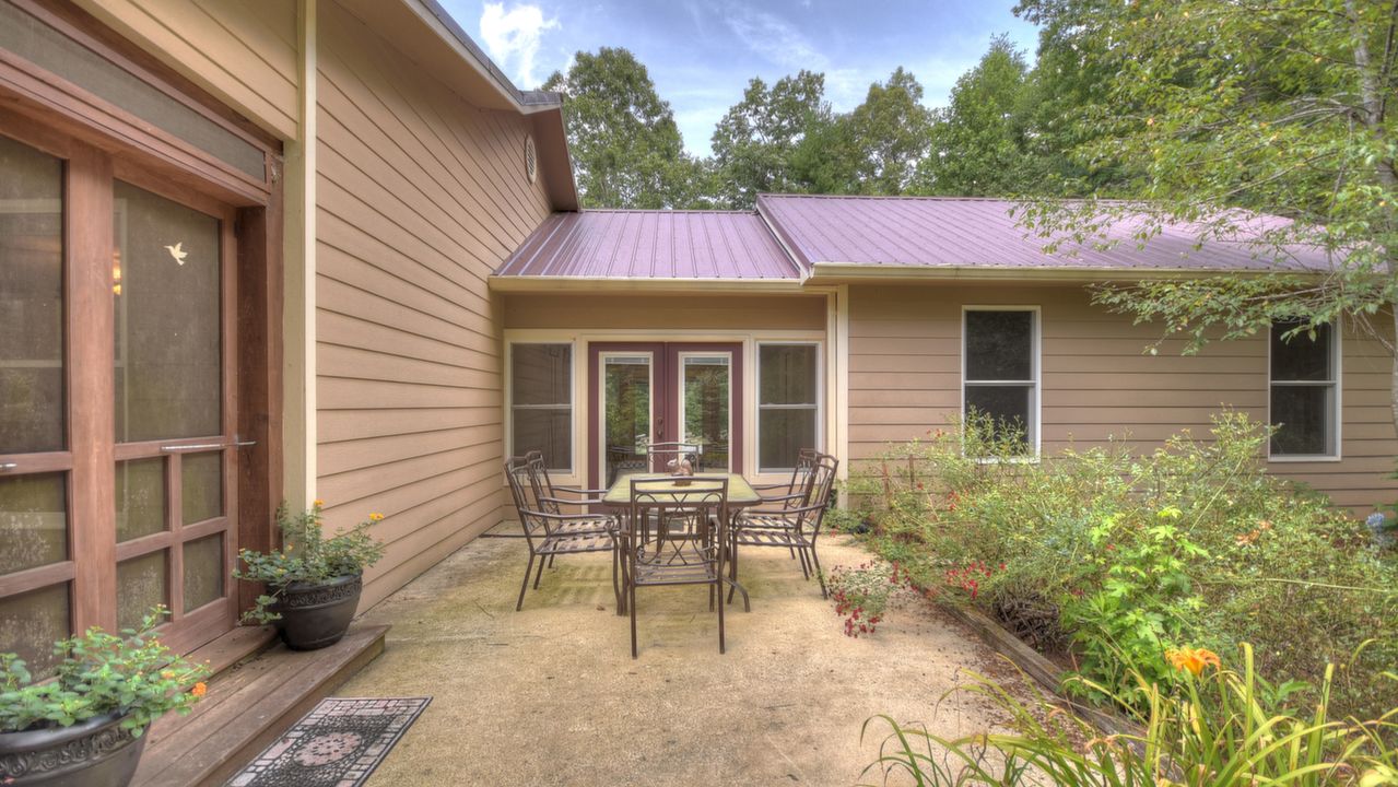 444 Pleasant Oak Trail, Ellijay, GA, 30540 Scene 3