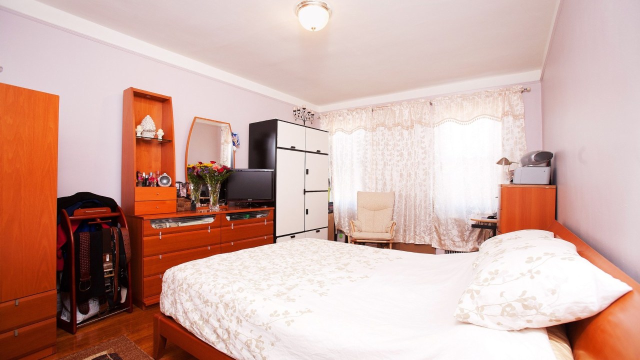 65-38 Booth St Unit 6C, Rego Park, NY, 11374 Scene 4