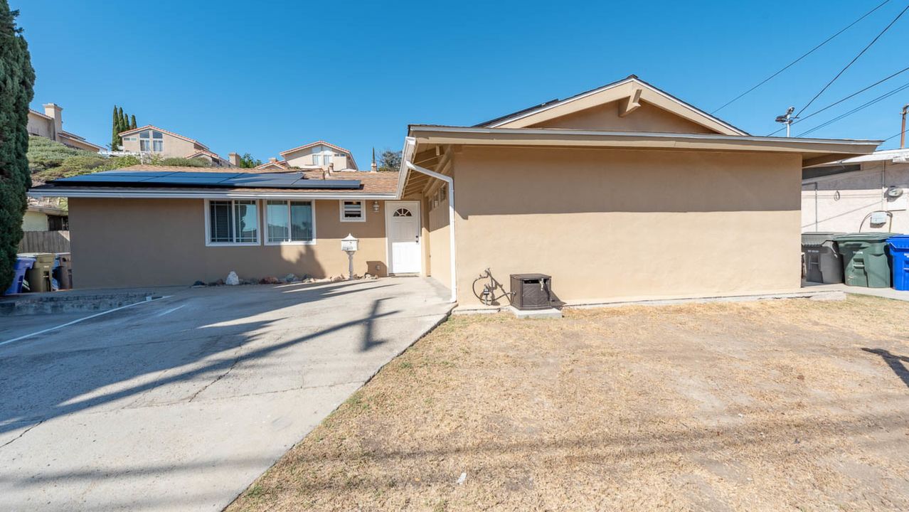 3717 Peach Blossom Ln, National City, CA, 91950 Scene 1