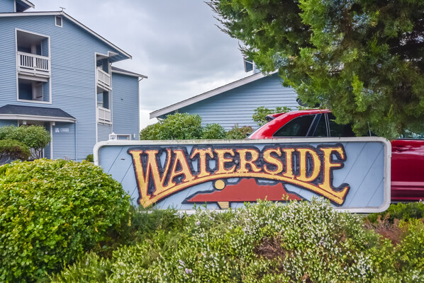 Waterside_Sign
