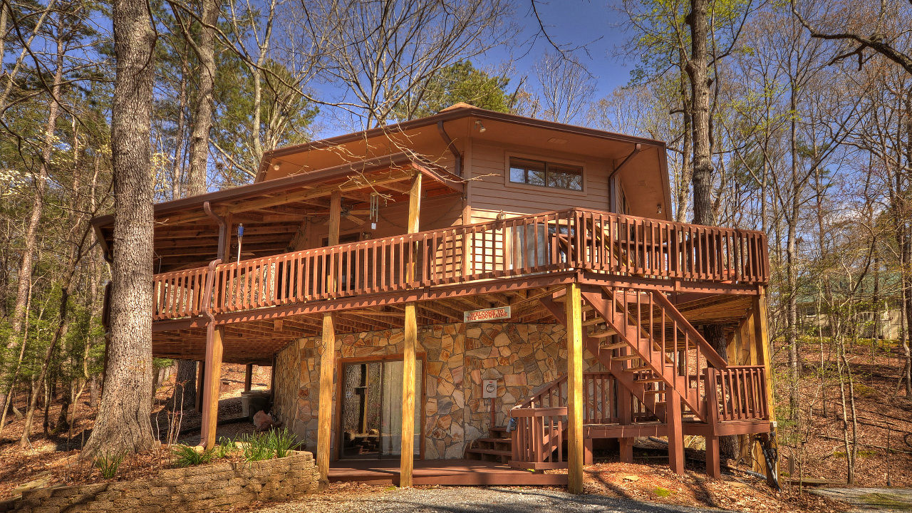 1595 Garnet dr, Ellijay, GA, 30540 Scene 1