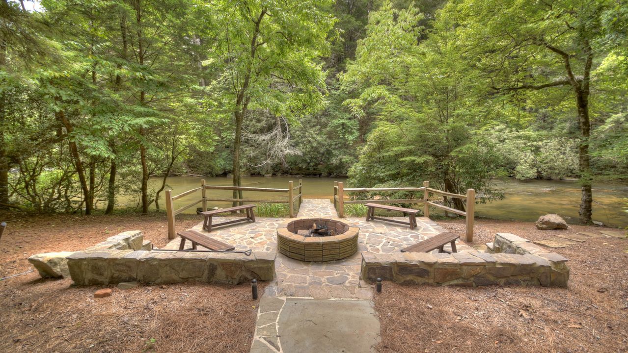 249 Wildflower lane, Ellijay, GA, 30540 Scene 3