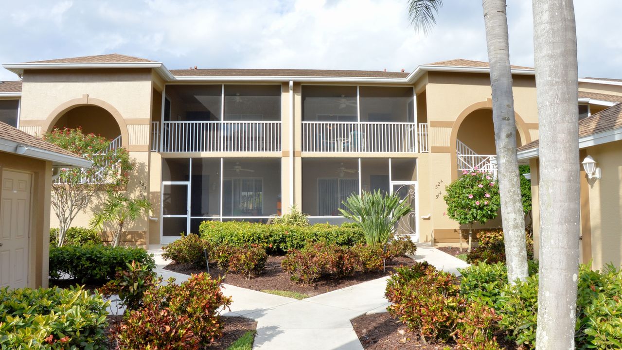 8075 Queen Palm  #524, Fort Myers, FL, 33966 Scene 1