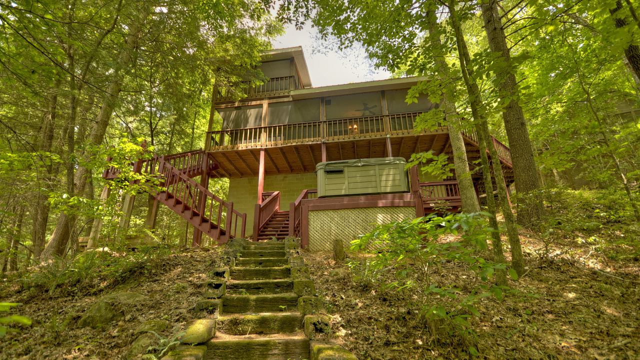 387 Goldmine Dr, Ellijay, GA, 30540 Scene 2