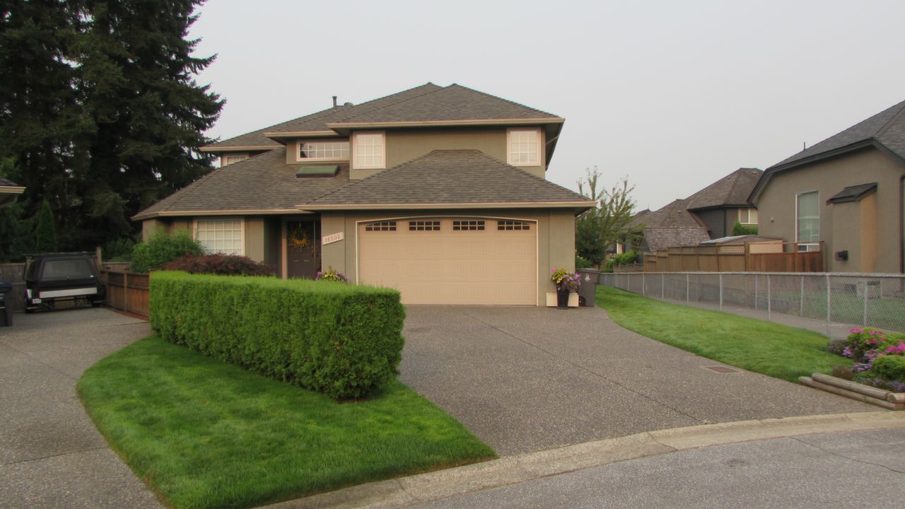 16502 78A Ave, Surrey, BC, V4N 0M2 Scene 2