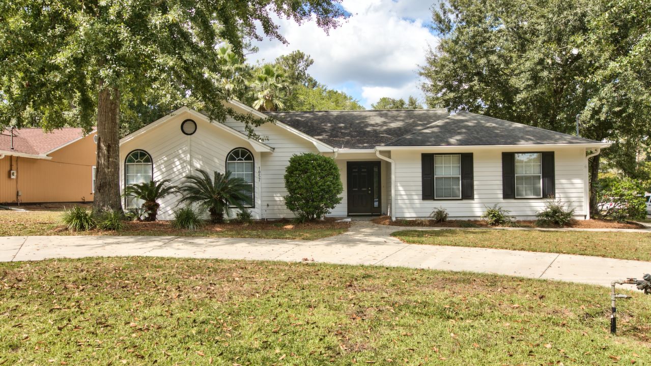 1057 Medieval Pl, Tallahassee, FL, 32302 Scene 3