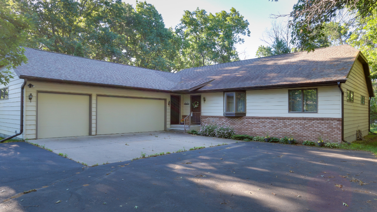 1493 Silver Canoe Trail, Nekoosa, WI, 54457 Scene 2