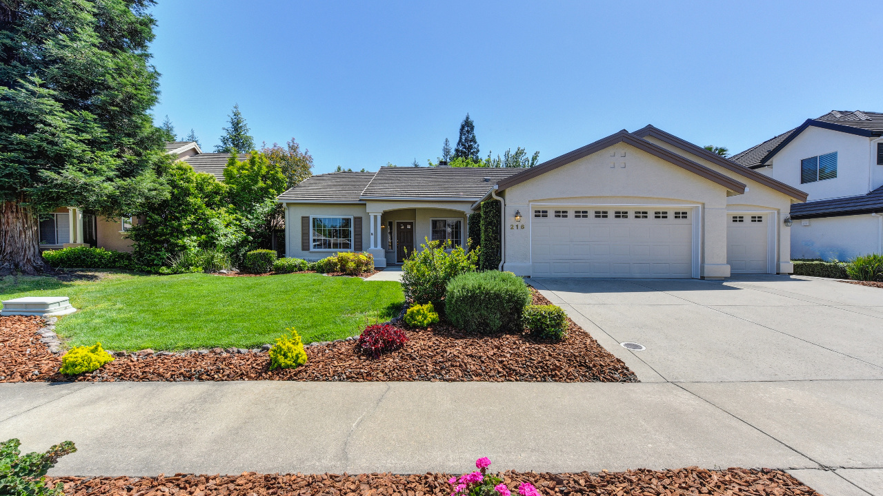 216 Brookhaven Dr., Roseville, CA, 95678 Scene 2