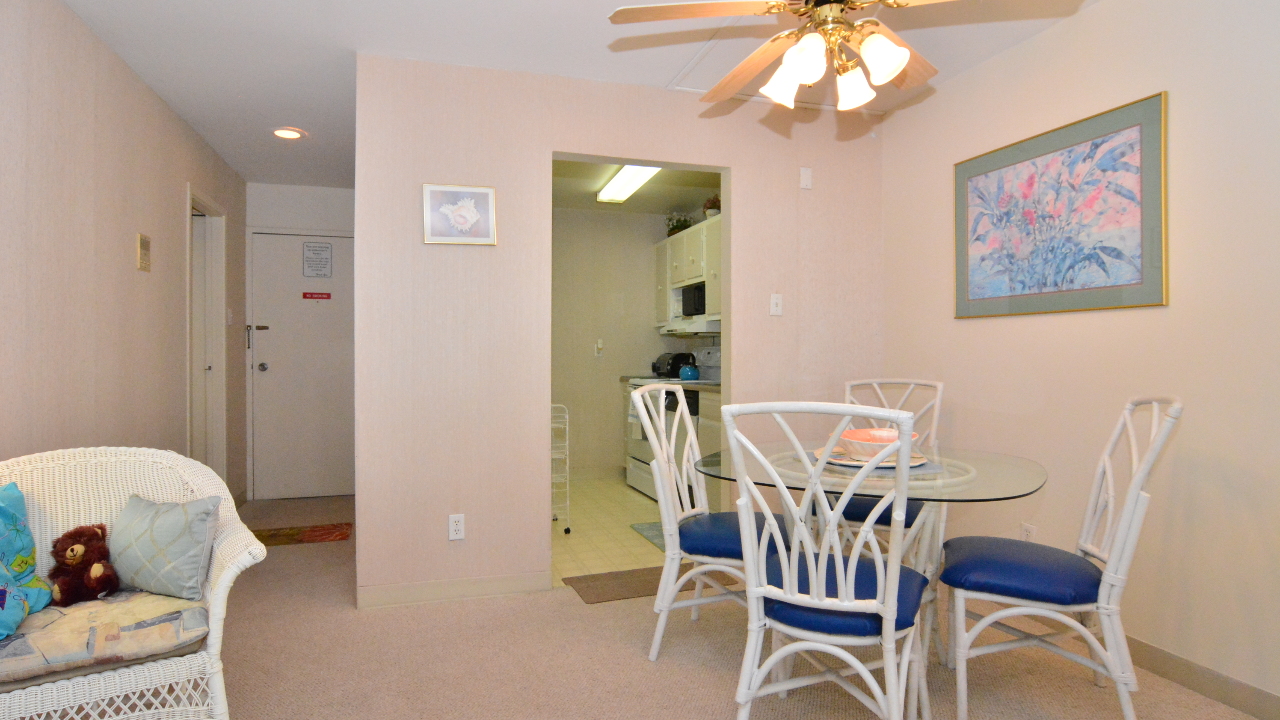 Dining Area to Kitchen