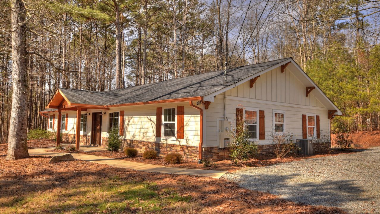 121 Willow Creek Lane, Ellijay, GA, 30540 Scene 1