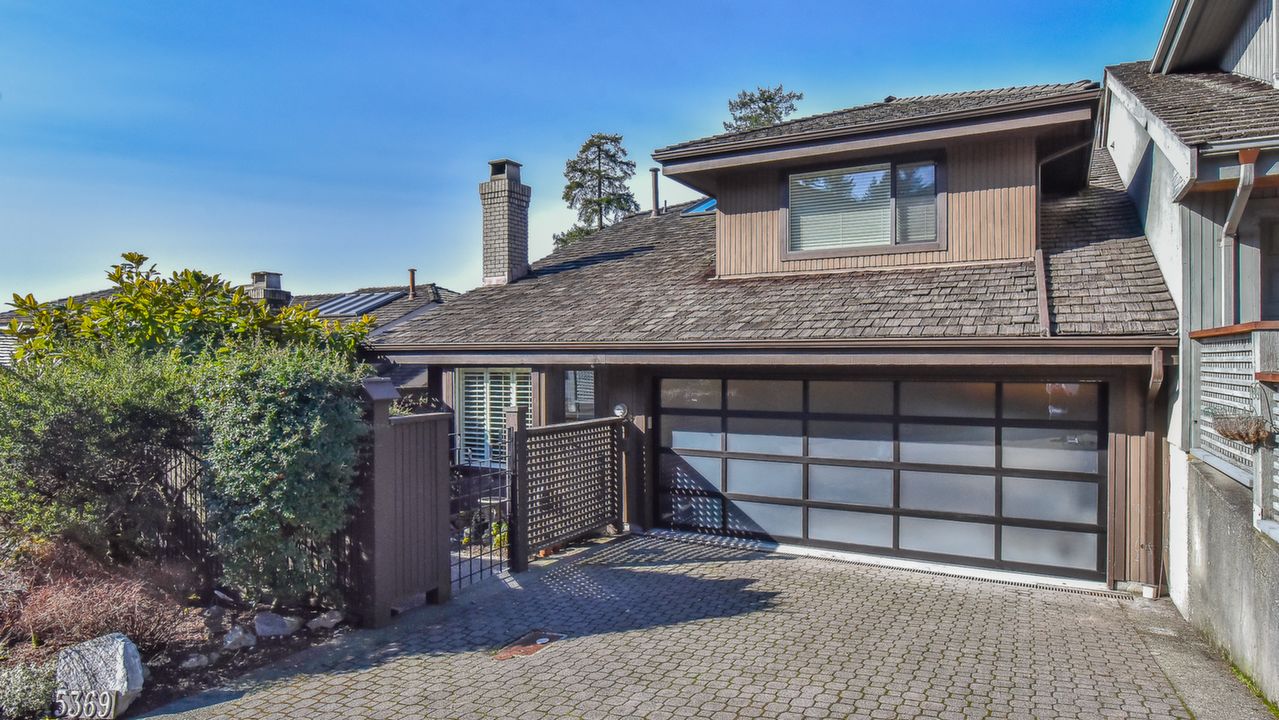 5369 Aspen Dr., Vancouver, BC, V5V Scene 1