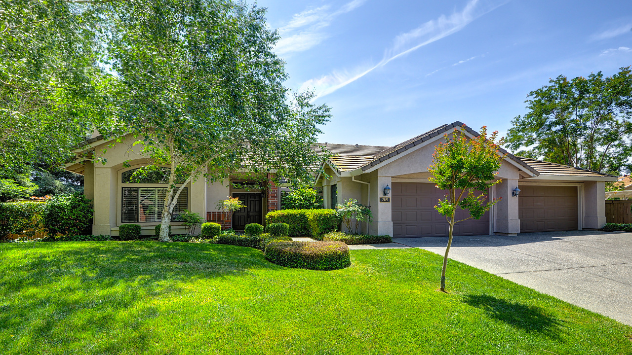 2115 Bald Eagle Court, Gold River, CA, 95670 Scene 3