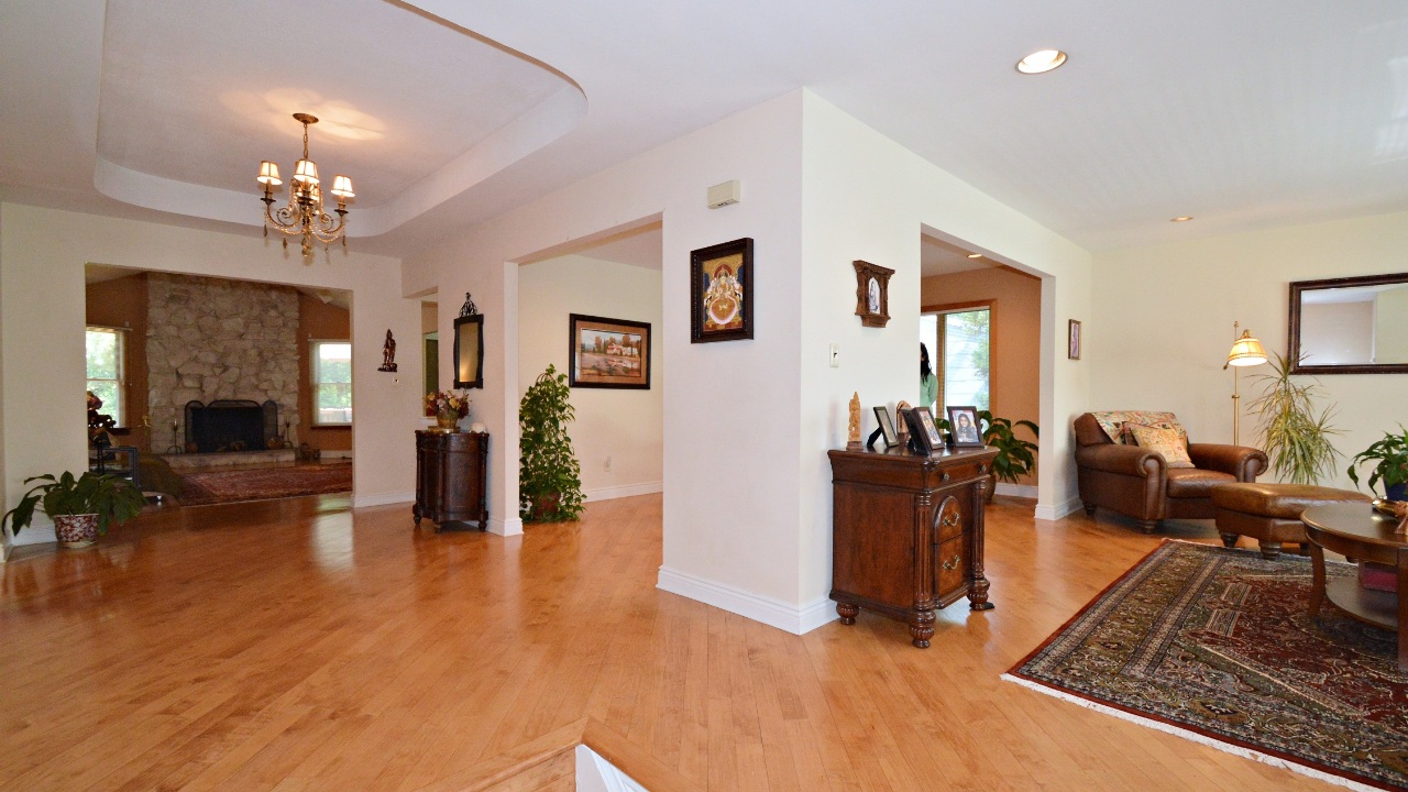 Main Level Entry Foyer