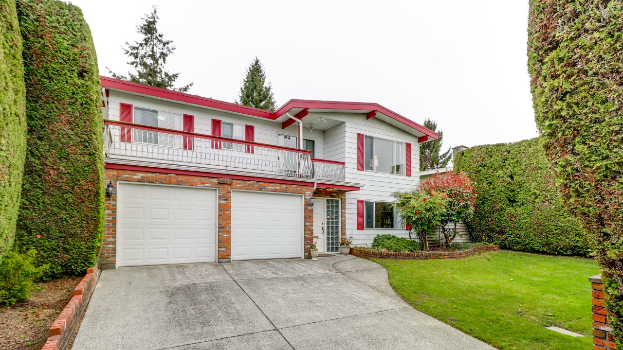 4840 Mclure Ave, Richmond, BC, V7C 4J9 Scene 1