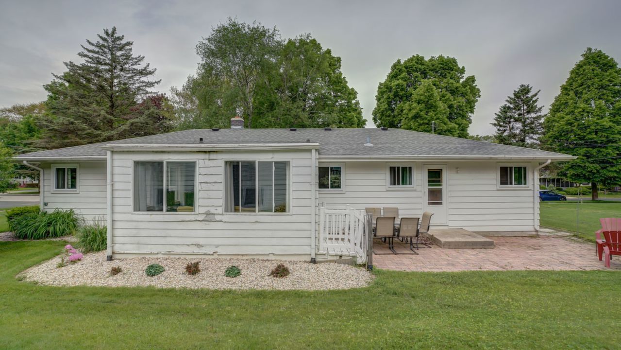 229 Hummingbird Lane, Madison-52