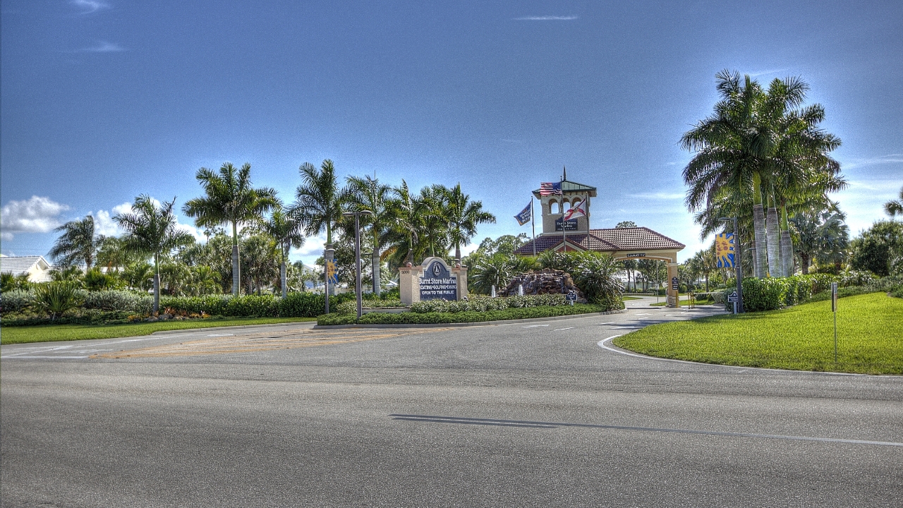 Entrance to the marina