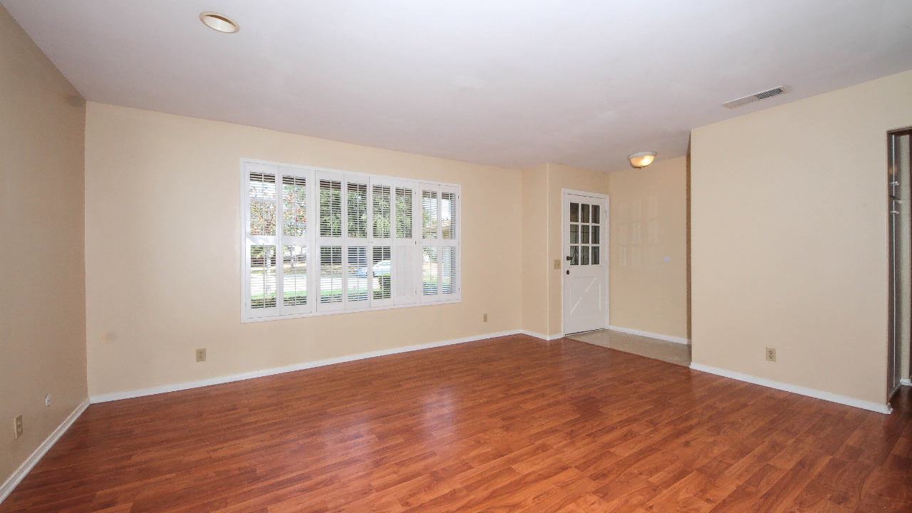 Living Room toward Entry