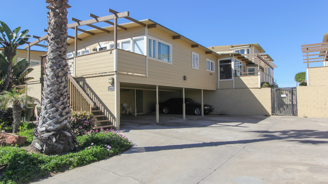 1660 Seacoast Dr. #C, Imperial Beach, CA, 91932 Scene 3