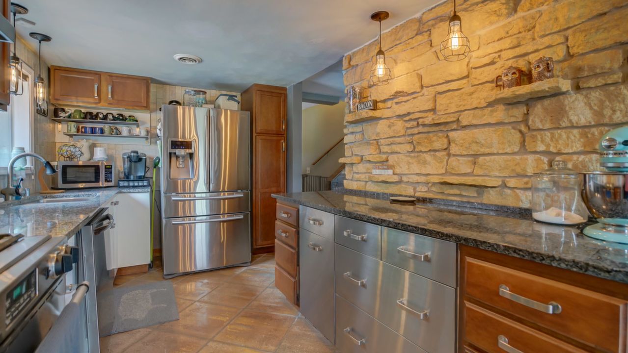 7439 Timberline Trail Arena-82