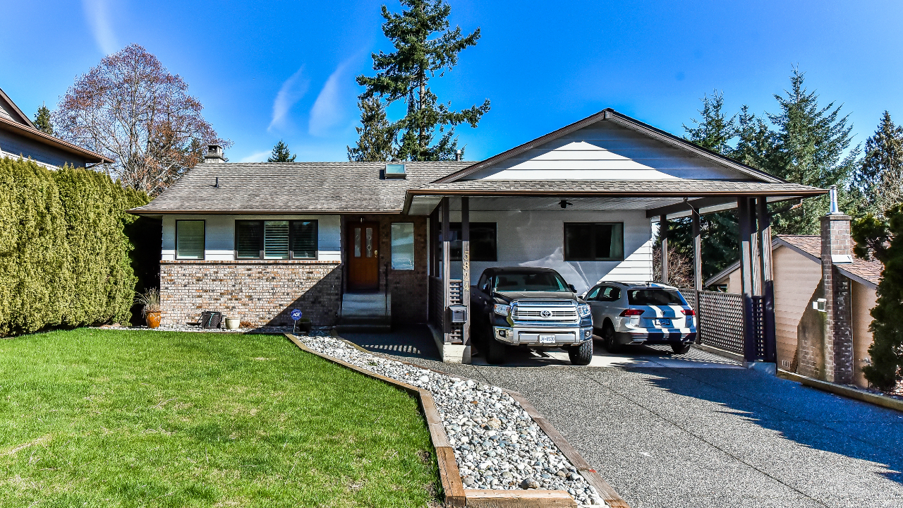 5824 170A St, Cloverdale, BC, V3S 5V1 Scene 1