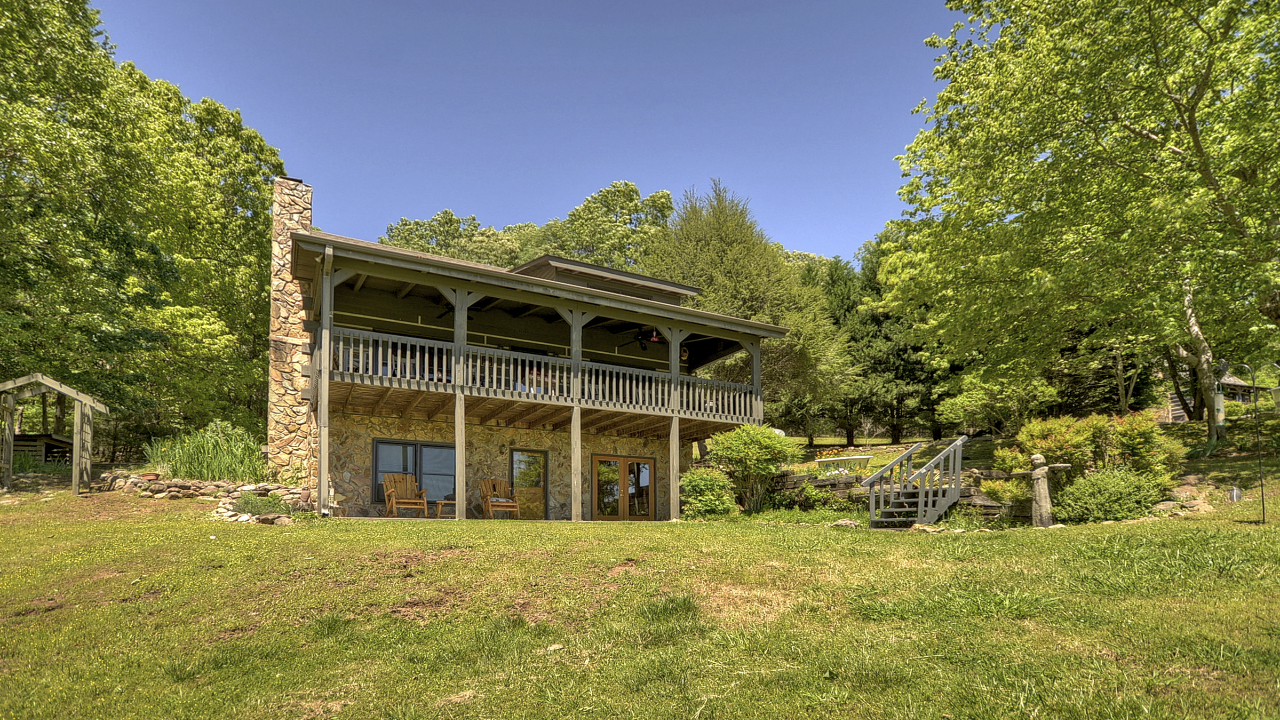 71 Blue Mountain Lane, Ellijay, GA, 30536 Scene 2