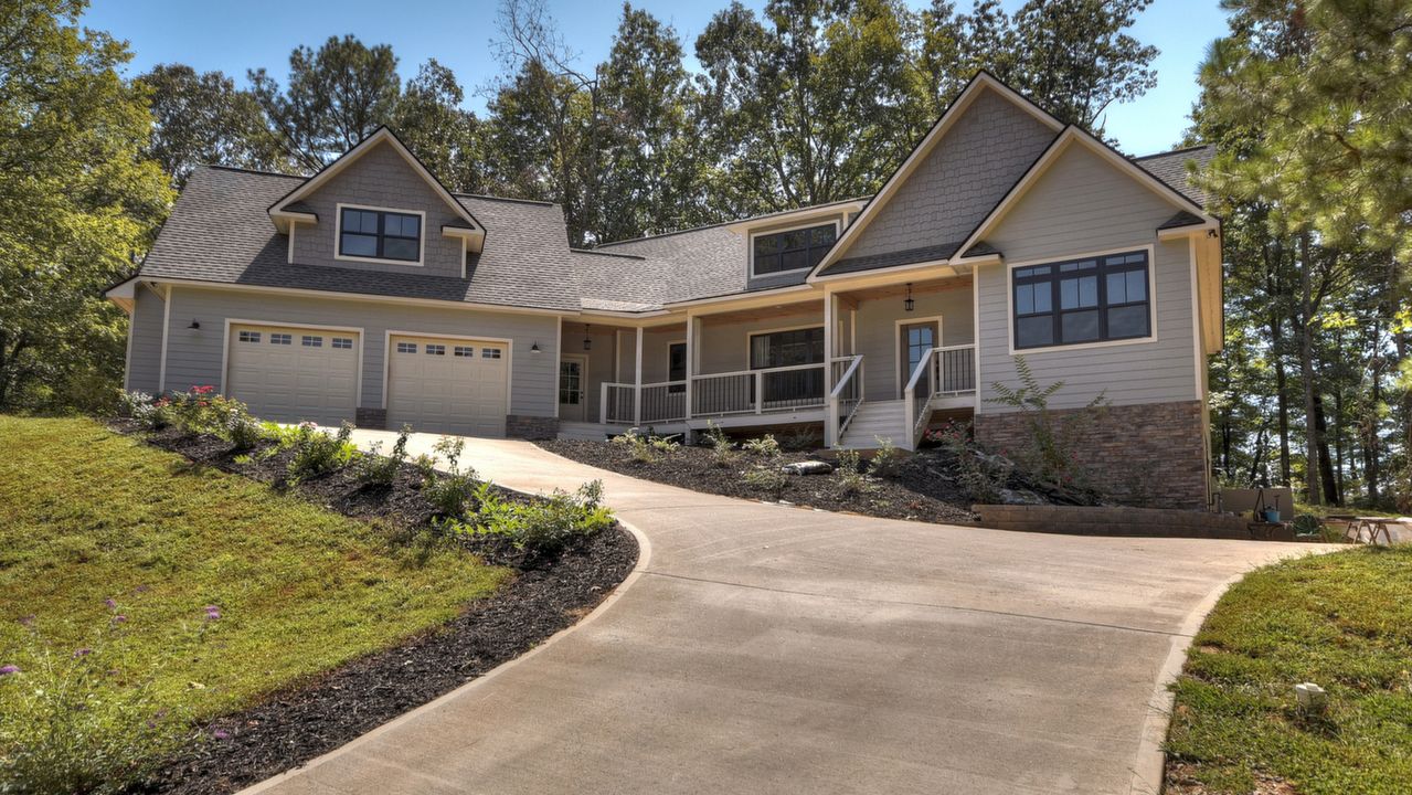 928 The Oaks Dr, Ellijay, GA, 30540 Scene 1