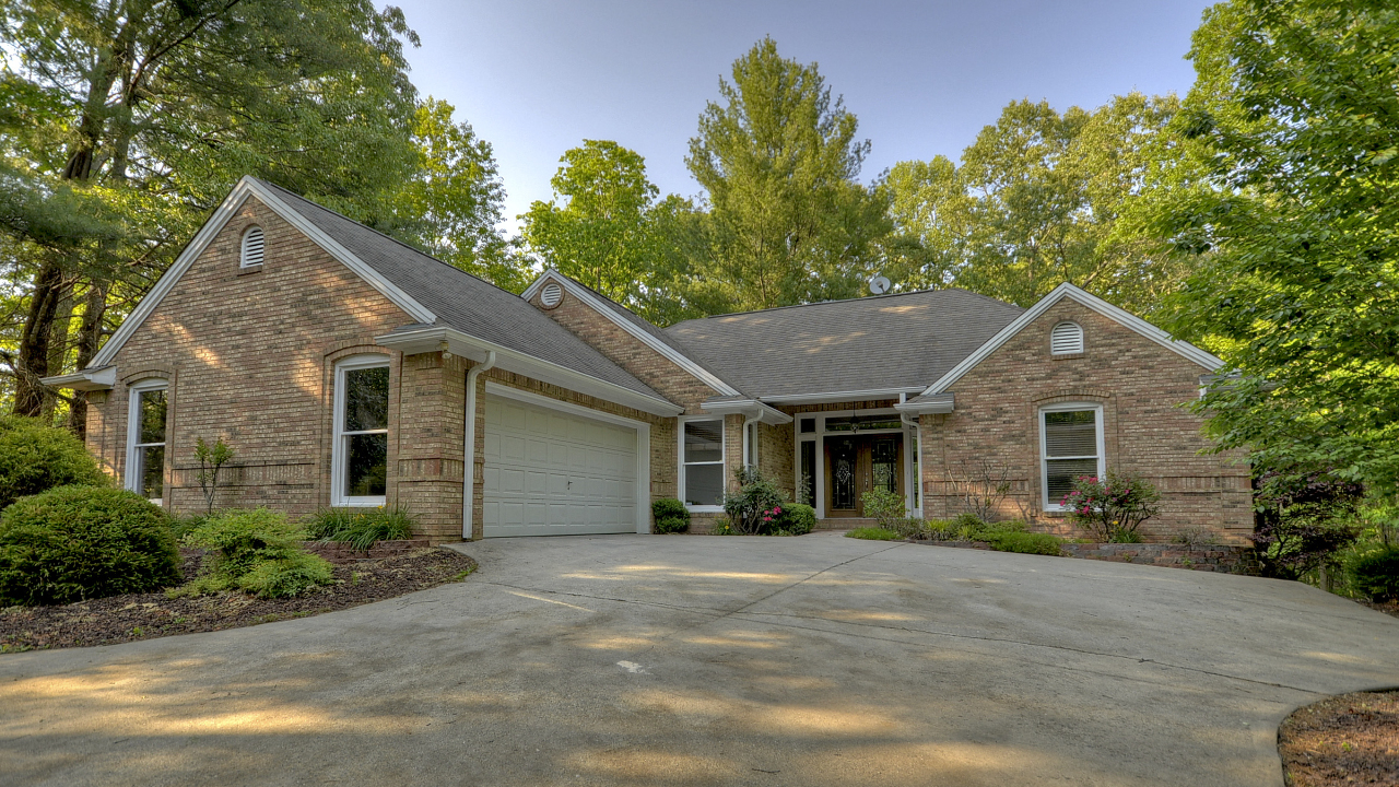 360 Kimberly Lane, Blue Ridge, GA, 30513 Scene 1