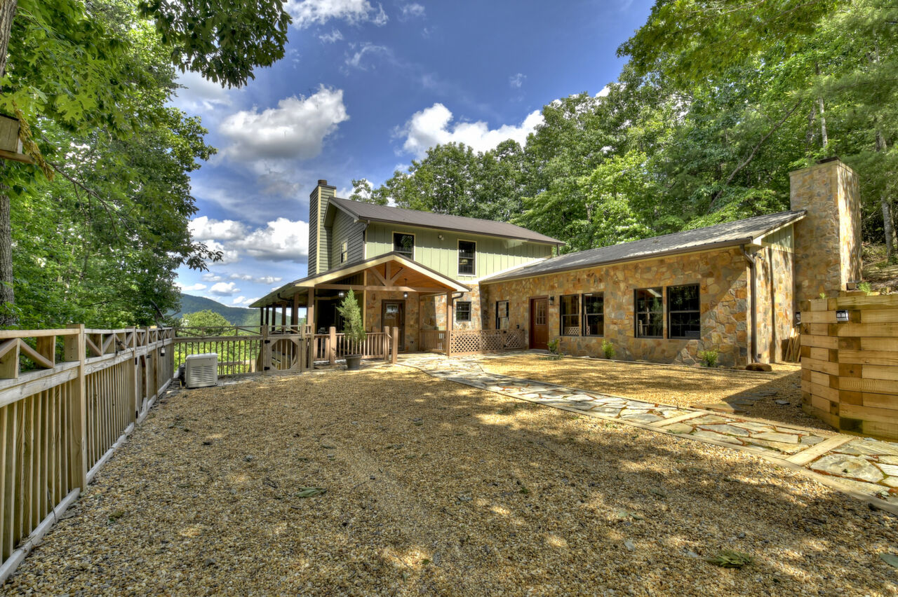 25 Buena Vista Dr, Ellijay, GA, 30540 Scene 2