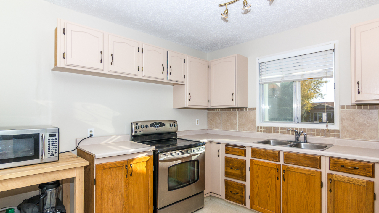 230 Ball Cres, Saskatoon, SK-104