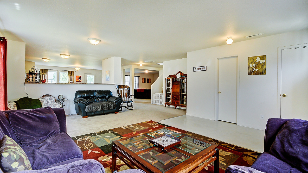 Living Room/Dining ROom