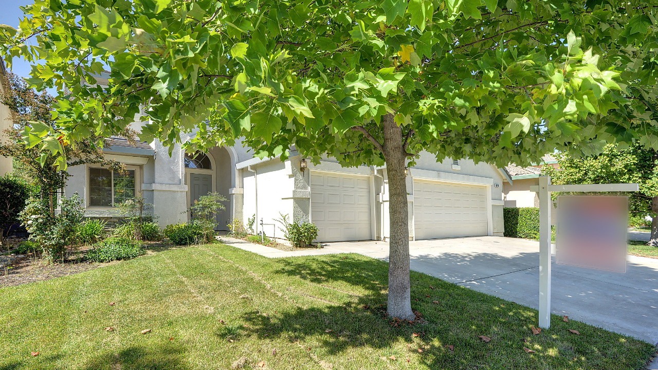 9718 Harrier Way, Elk Grove, CA, 95757 Scene 2