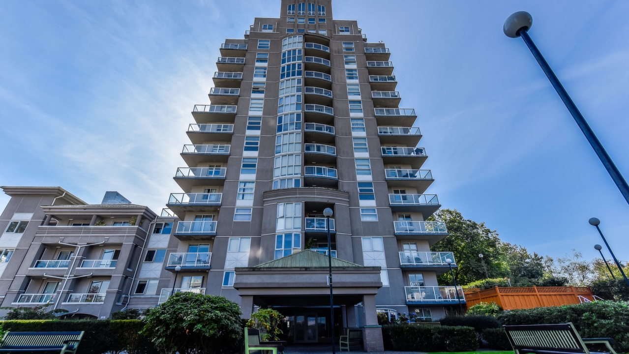 306 - 10523 University Drive, Surrey, BC, V3T 5T8 Scene 1