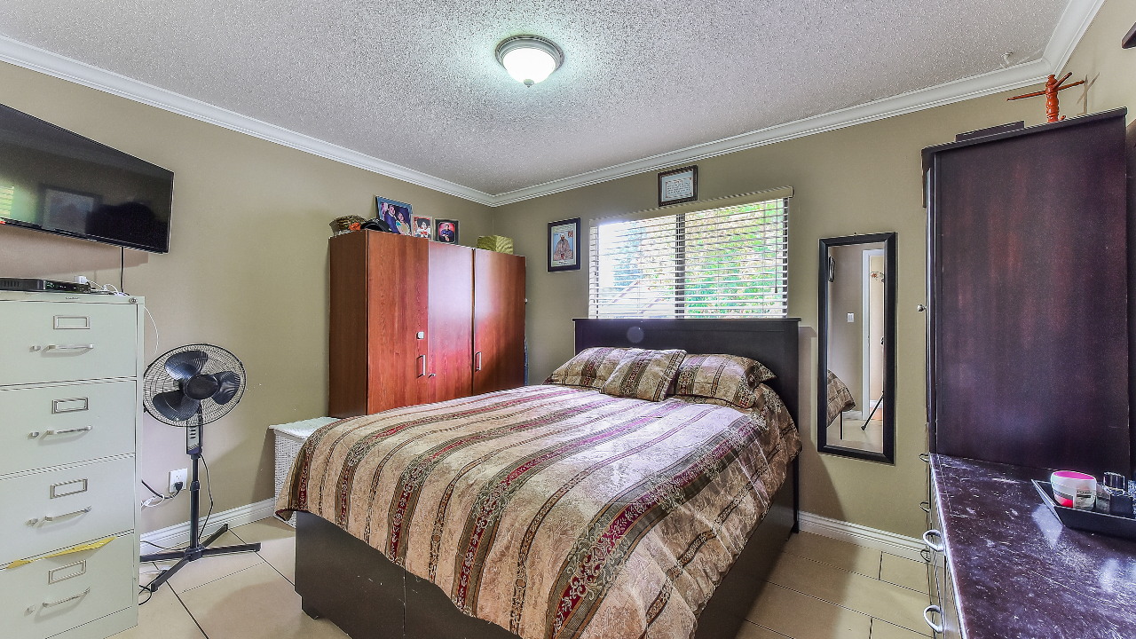 13440 78A Ave, Surrey, BC, V3W 2Y3 Scene 4