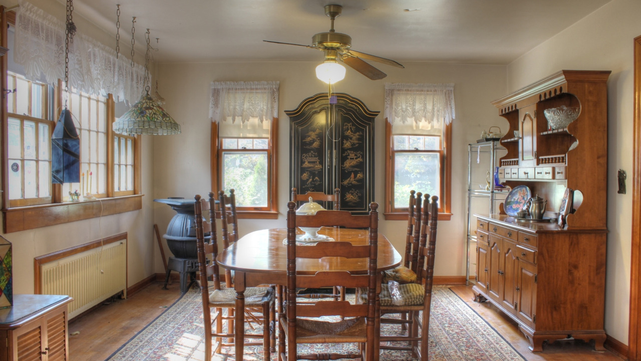 Dining room