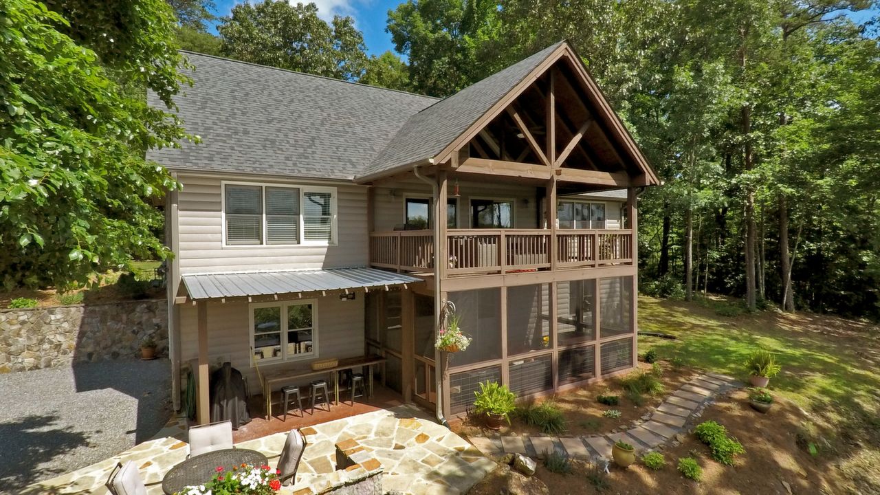 683 Talona Mountain rd, Ellijay, GA, 30540 Scene 1