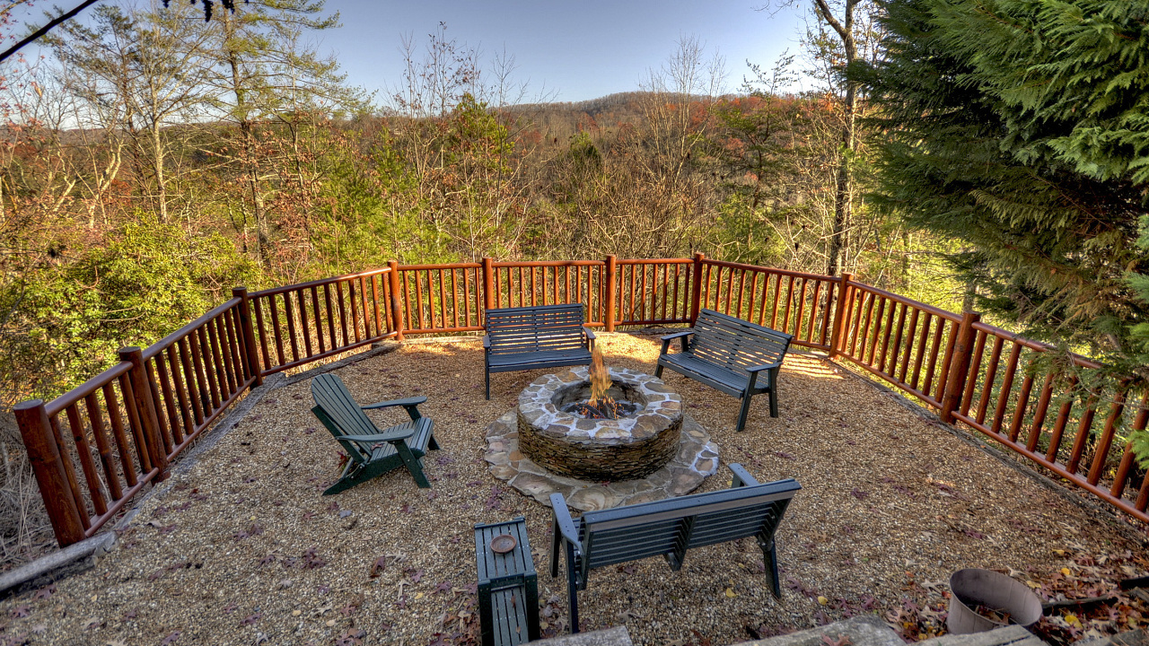 113 Sunrise Gap, Blue Ridge, GA, 30513 Scene 3