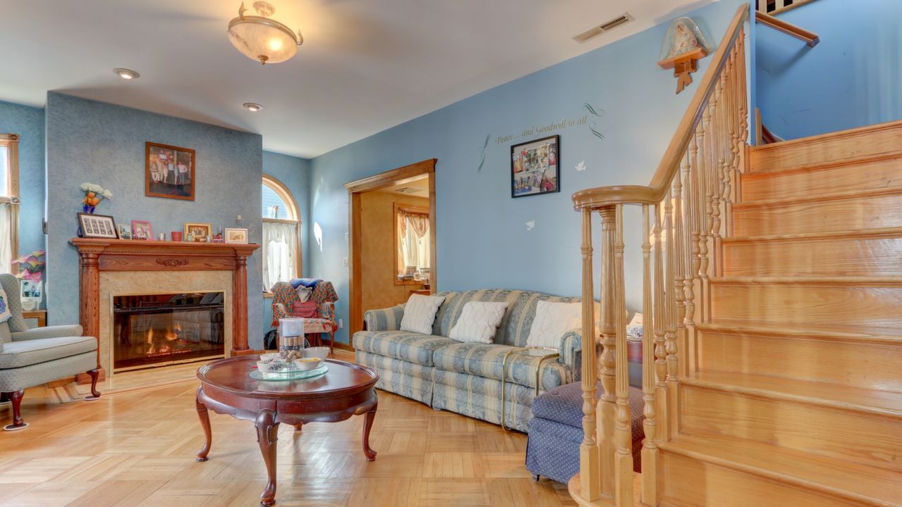 Foyer Living Room