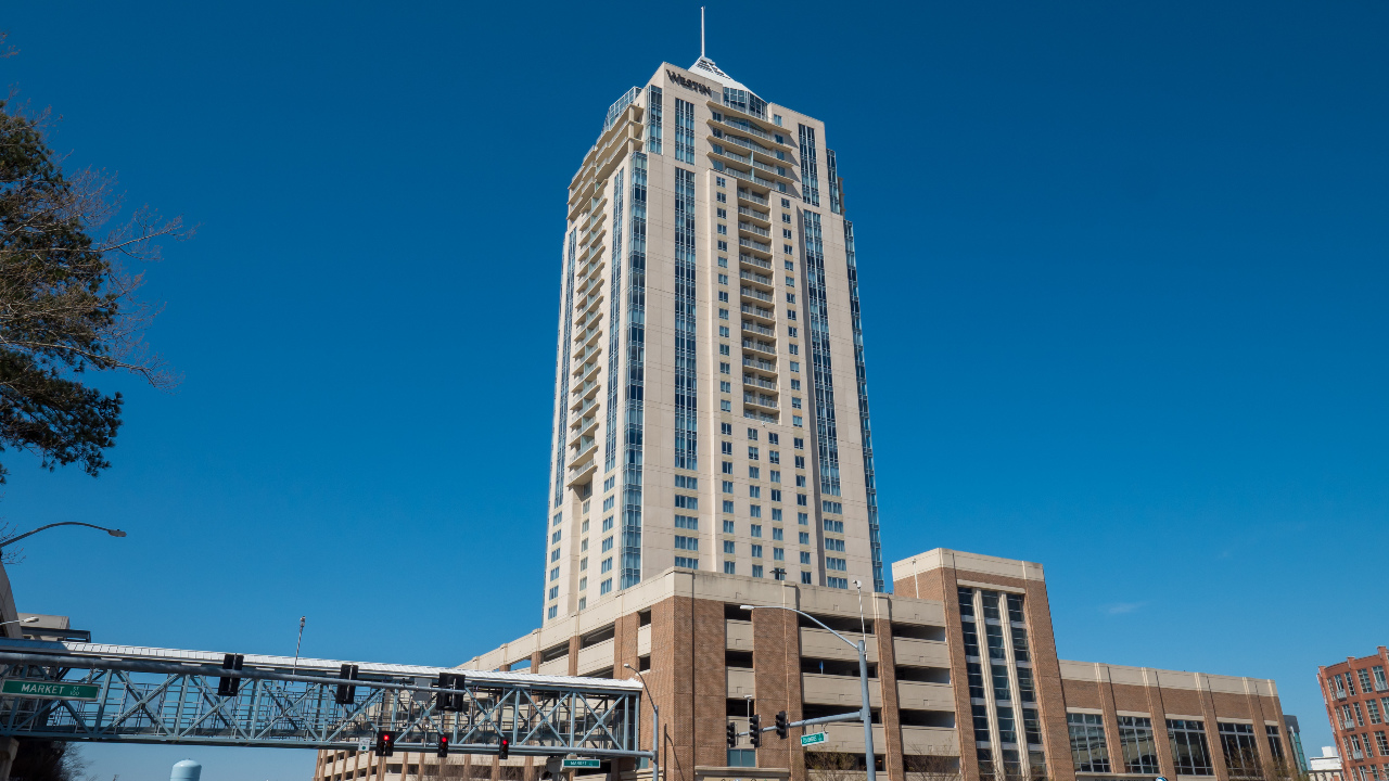 The Westin Residences #2503, Virginia Beach, VA, 23462 Scene 1