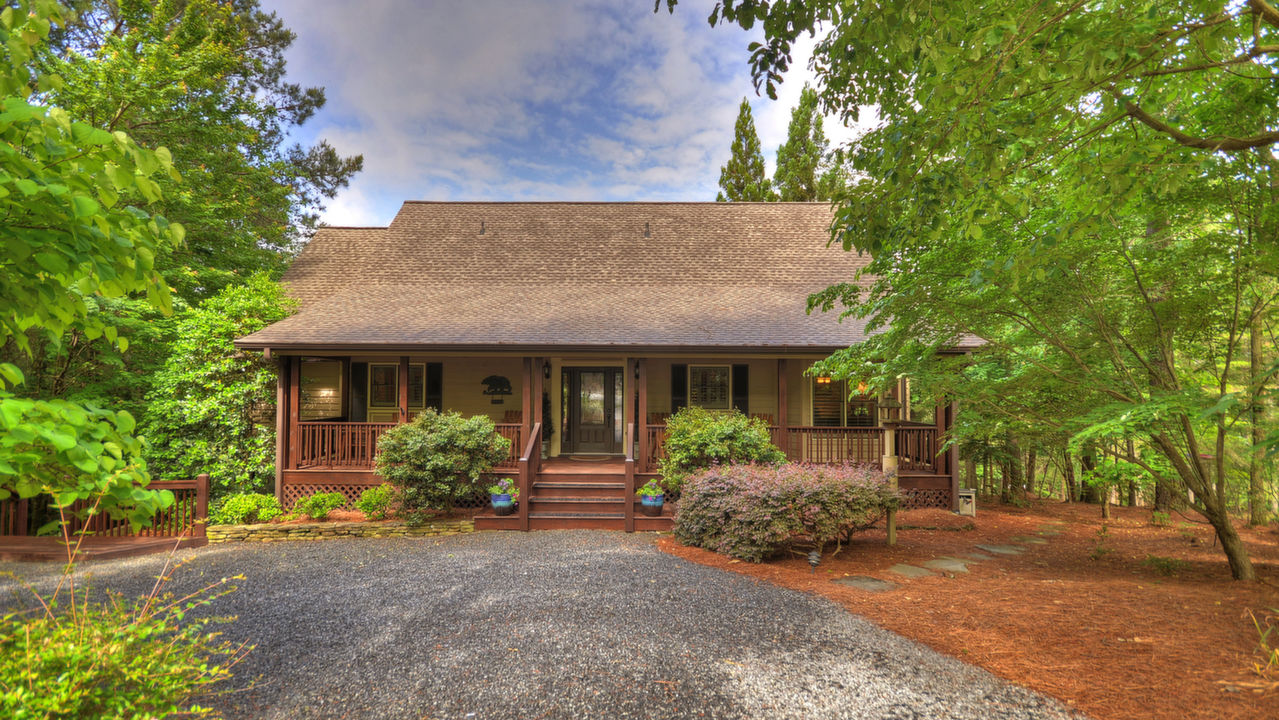 46 Mountain Springs Cir, Ellijay, GA, 30536 Scene 1